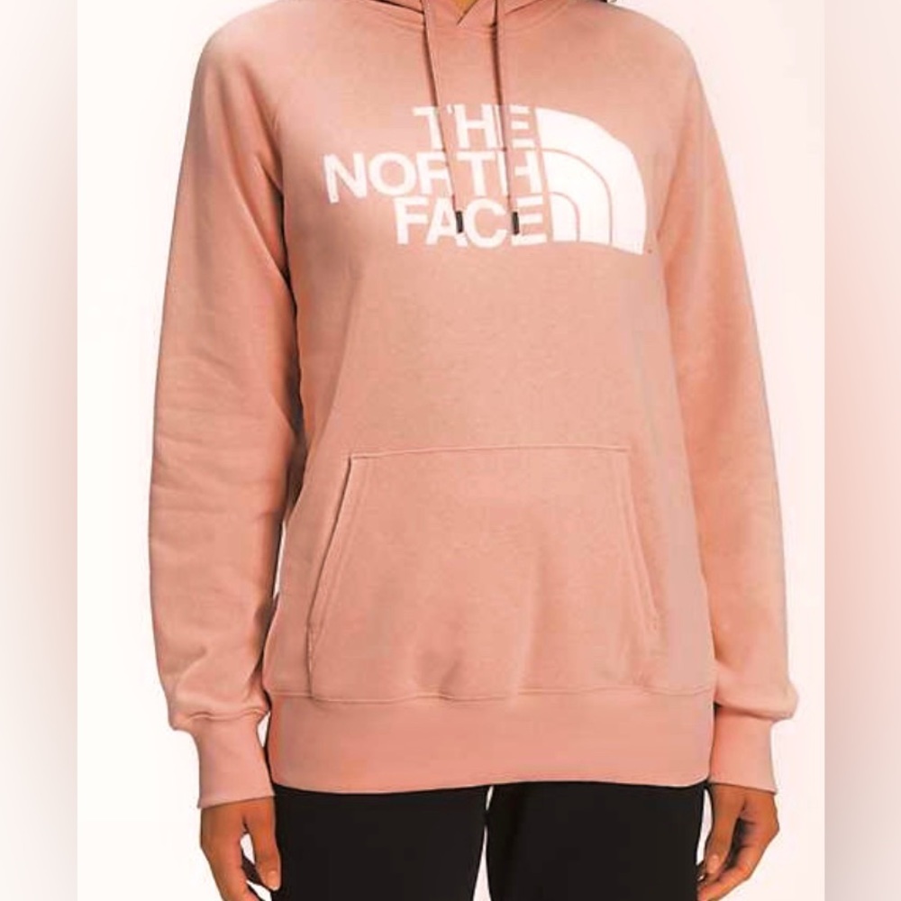 The North Face Women’s Half Dome Pullover Hoodie